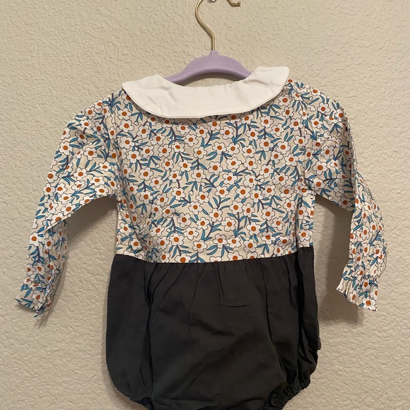 Baby onzie new - Picture 2 of 4